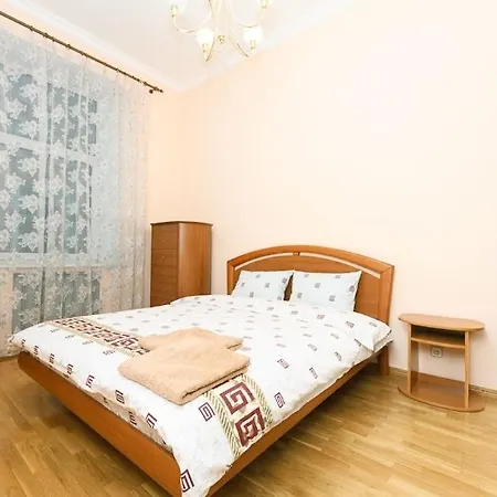 Centre *