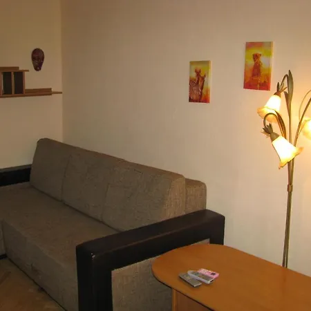 Centre Apartment *
