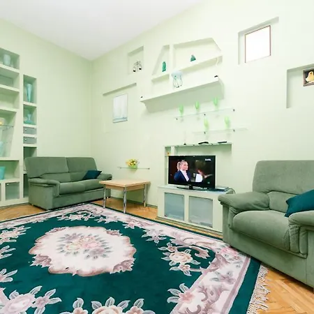 Centre Apartment